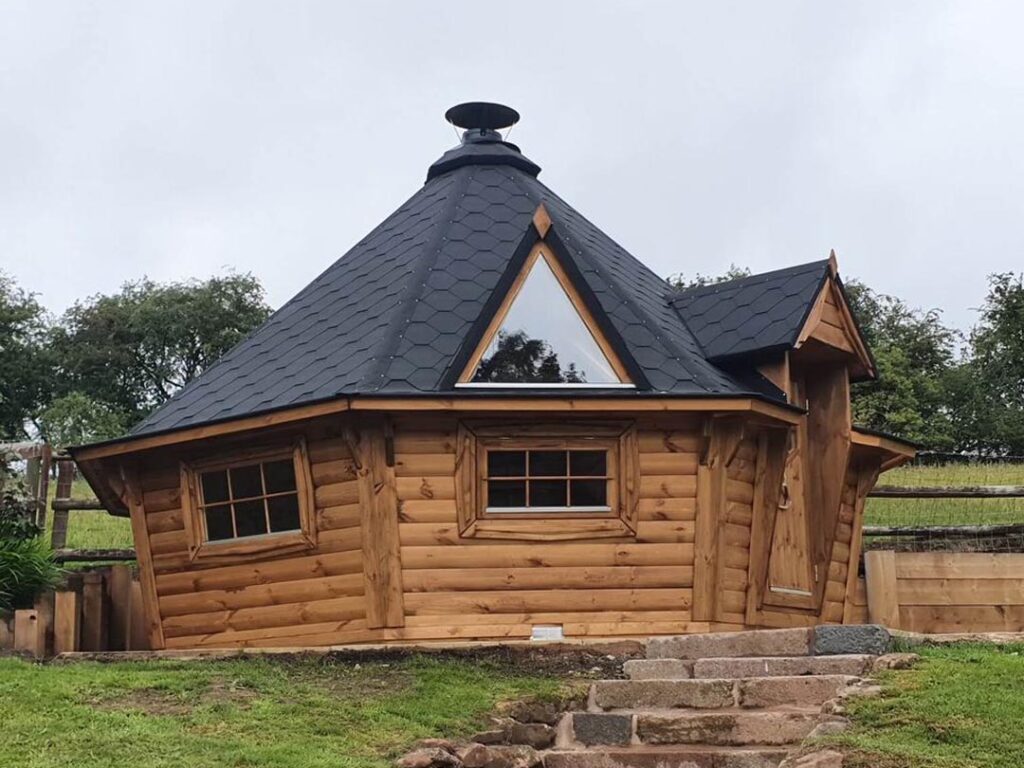 Sloped Scandi BBQ Hut Grill Cabin 9.2m²
