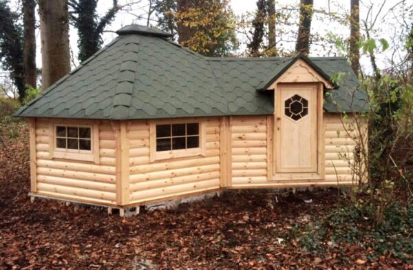 9.2m² BBQ Hut with 2m extension - Image 4