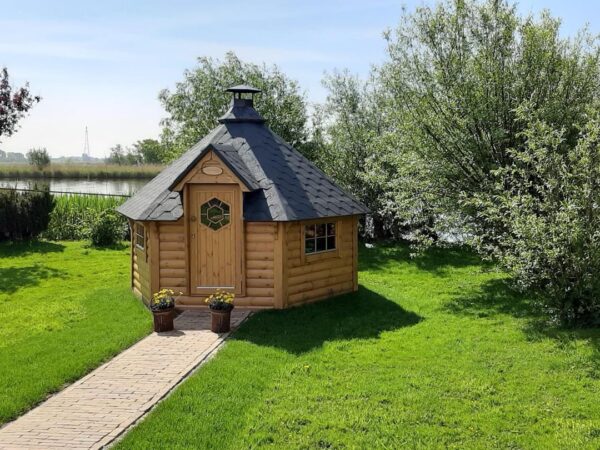 9.2m² BBQ Hut - Image 3