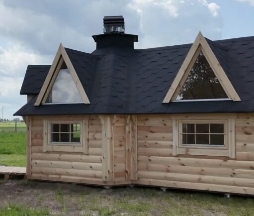 Large BBQ Hut with Extension